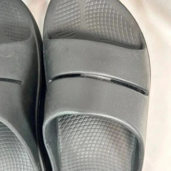OOFOS OOahh Sport Flex Slides Size M9/W11 Black Athleisure - Picture 5 of 9